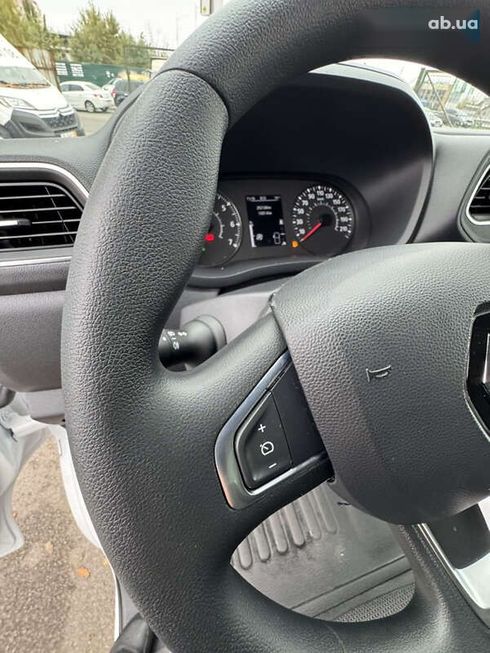 Renault Master 2020 - фото 16