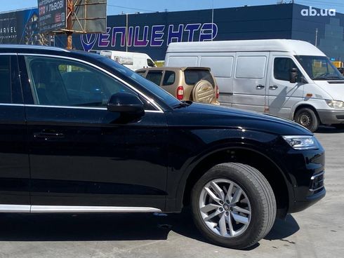 Audi Q5 2019 черный - фото 11