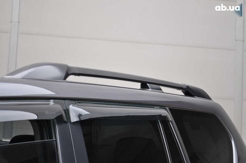 Toyota Land Cruiser Prado 2019 - фото 22