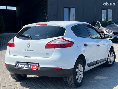Renault Megane 2013 белый - фото 7