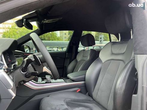 Audi RS Q8 2023 - фото 20