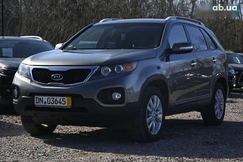 Kia Sorento 2010 - фото 4