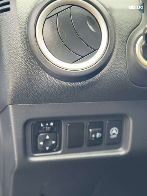 Mitsubishi Space Star 2014 - фото 14
