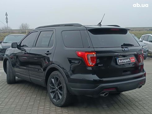 Ford Explorer 2018 черный - фото 41