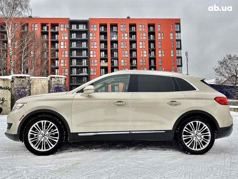 Lincoln MKX 2016 бежевый - фото 14