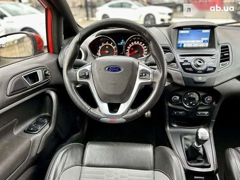 Ford Fiesta 2016 - фото 23