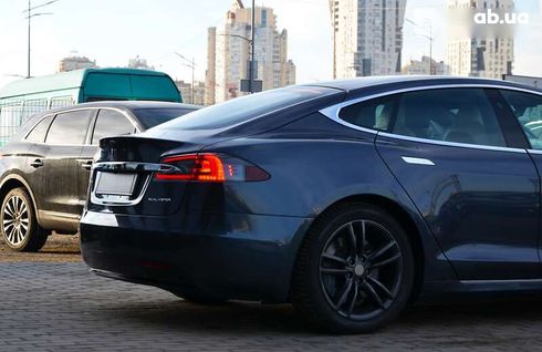 Tesla Model S 2020 - фото 16