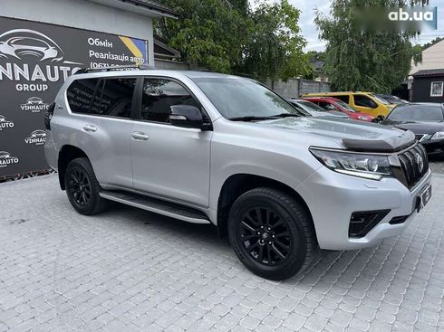 Toyota Land Cruiser Prado 2021 - фото 9