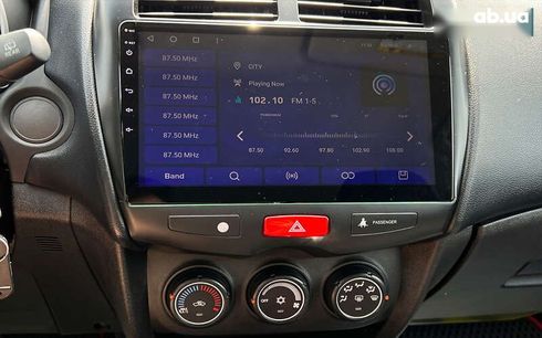 Mitsubishi Outlander 2014 - фото 16