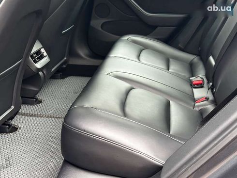 Tesla Model 3 2021 - фото 14