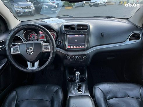 Dodge Journey 2016 серый - фото 28