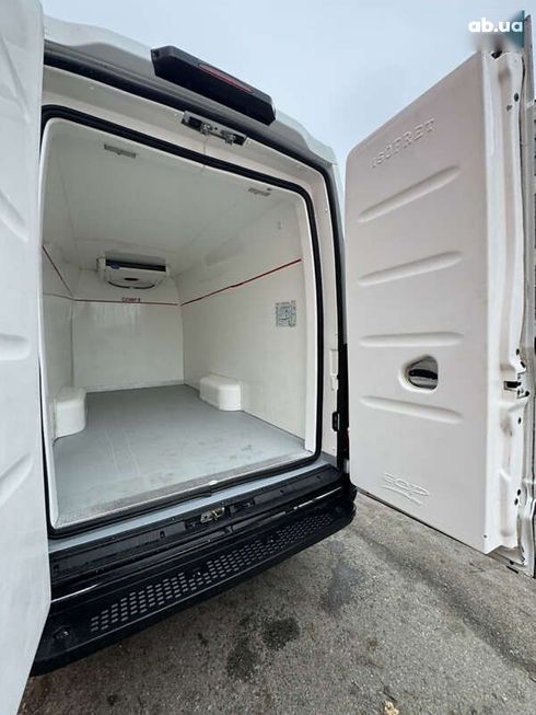 IVECO Daily 2021 - фото 12