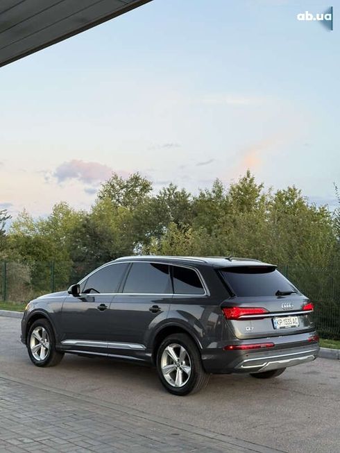 Audi Q7 2020 - фото 15