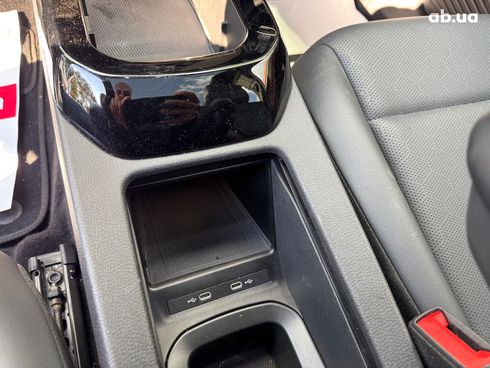 Volkswagen ID.4 2022 белый - фото 28