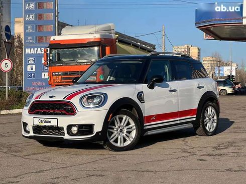 MINI Countryman 2017 - фото 9