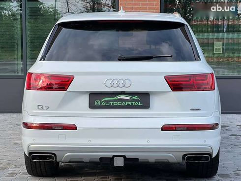 Audi Q7 2018 - фото 11