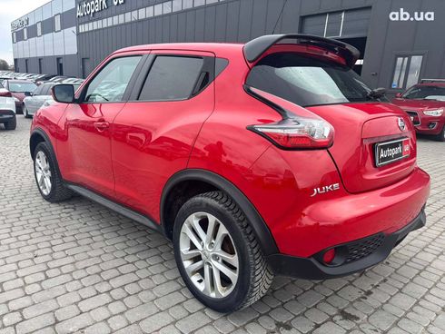 Nissan Juke 2016 красный - фото 9