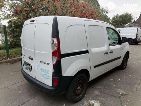 Renault Kangoo 2019 - фото 11