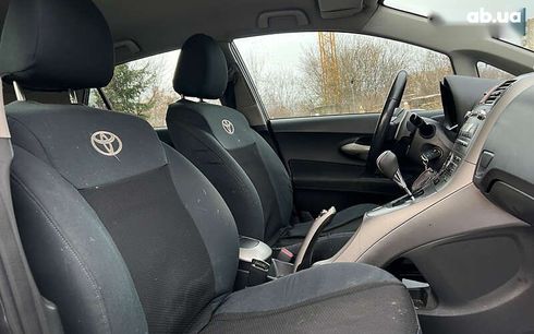 Toyota Auris 2007 - фото 16
