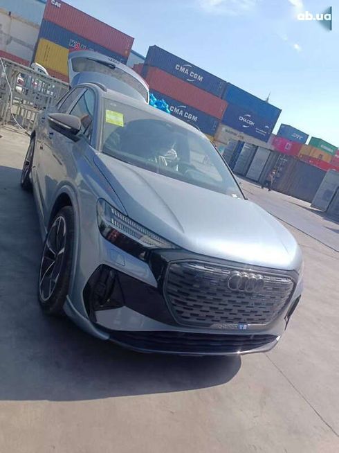 Audi Q4 e-tron 2024 - фото 8