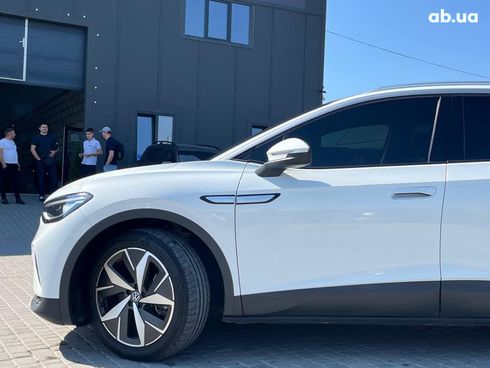 Volkswagen ID.4 2021 белый - фото 33