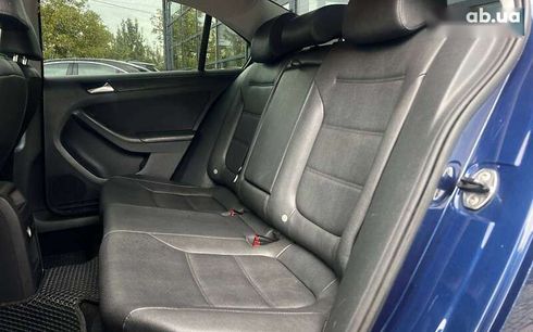 Volkswagen Jetta 2010 - фото 25