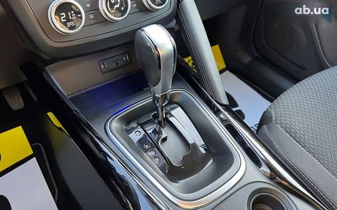 Renault Kadjar 2020 - фото 17