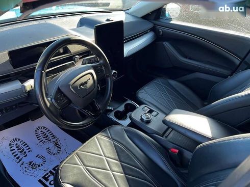 Ford Mustang Mach-E 2022 - фото 16