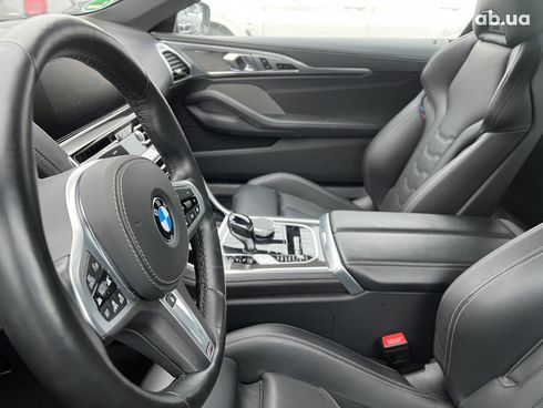 BMW 8 серия 2022 - фото 33