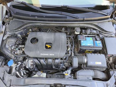 Renault Trafic 2008 - фото 28