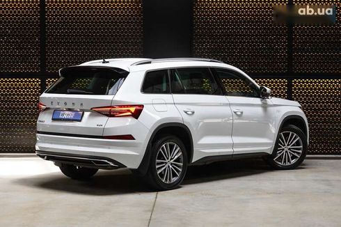 Skoda Kodiaq 2023 - фото 8