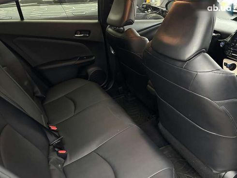 Toyota Prius 2016 - фото 8