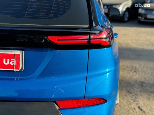 Chevrolet Bolt 2022 синий - фото 15