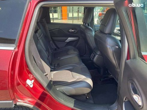 Jeep Cherokee 2017 - фото 23