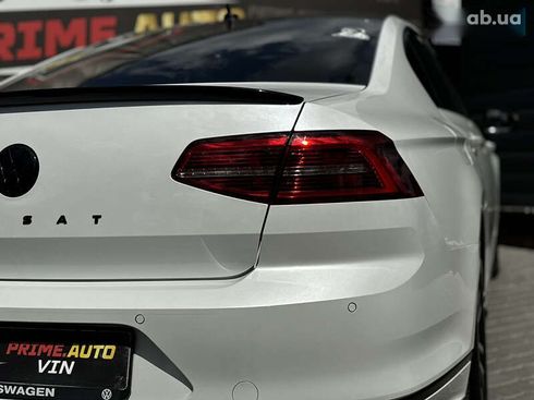 Volkswagen Passat 2018 - фото 22