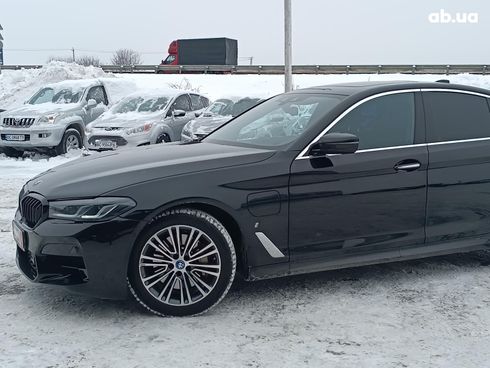 BMW 5 серия 2017 черный - фото 5