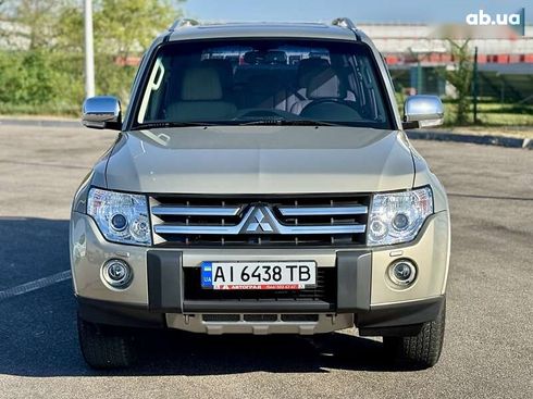Mitsubishi Pajero 2008 - фото 22
