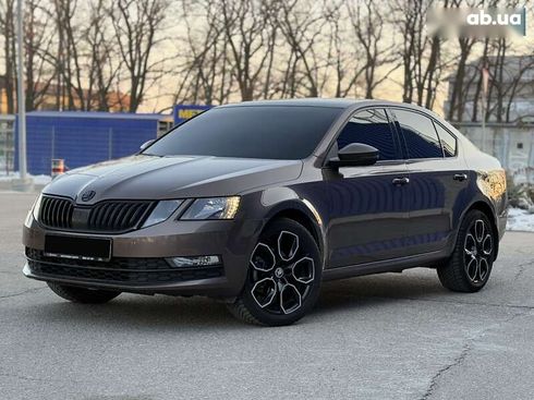 Skoda Octavia 2018 - фото 3