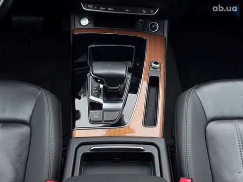 Audi Q5 2020 - фото 28