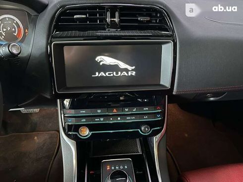 Jaguar XE 2018 - фото 14