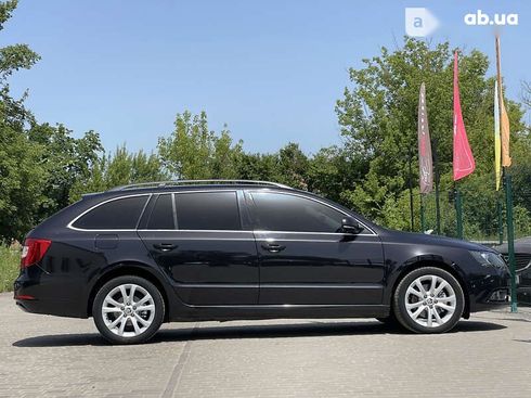 Skoda Superb 2013 - фото 16