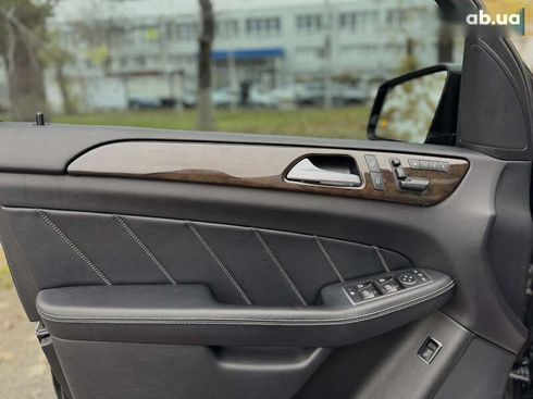 Mercedes-Benz GL-Класс 2015 - фото 28