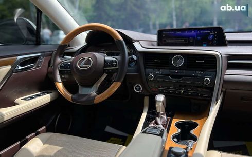 Lexus RX 2017 - фото 16