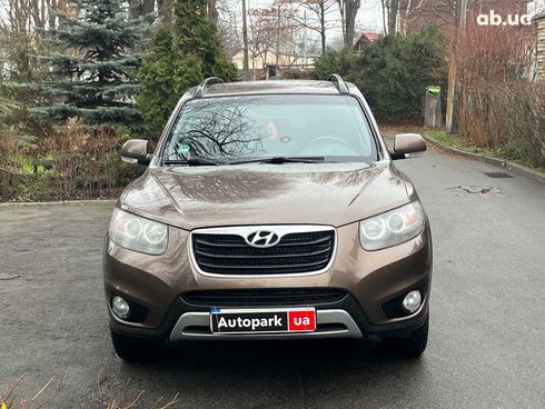 Hyundai Santa Fe 2012 коричневый - фото 2