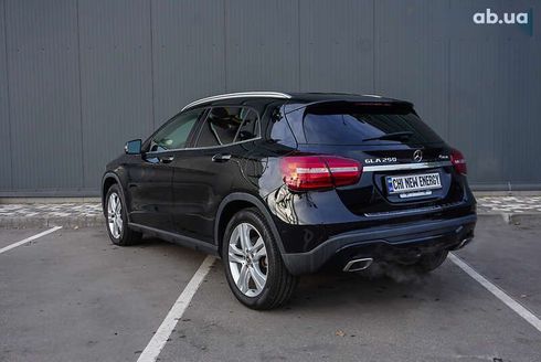 Mercedes-Benz GLA-Класс 2018 - фото 20