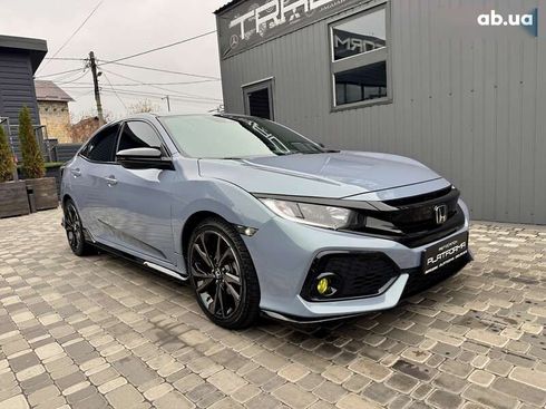 Honda Civic 2019 - фото 11