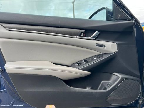 Honda Accord 2019 синий - фото 16