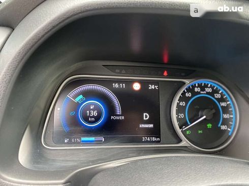 Nissan Leaf 2019 - фото 9