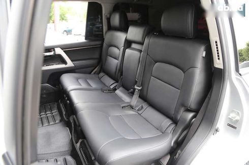 Toyota Land Cruiser 2012 - фото 10
