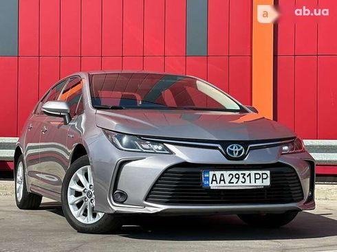 Toyota Corolla 2019 - фото 9